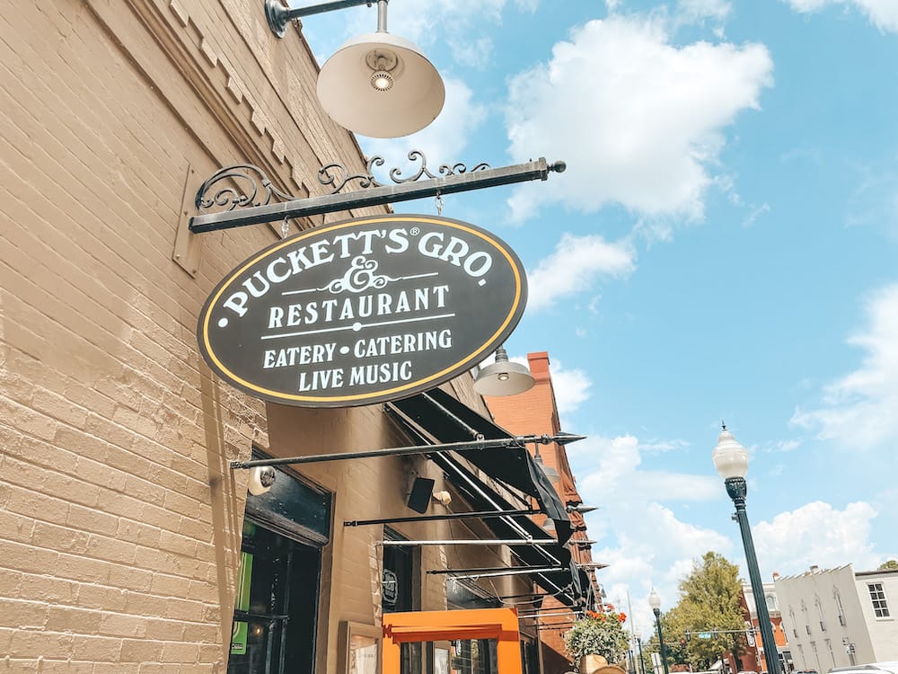 Puckett's Grocery & Restaurant in Downtown Franklin