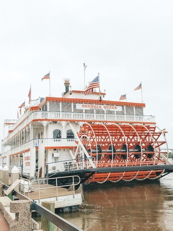 Southeast road trip - Savannah, Georgia - River Street - Travel by Brit