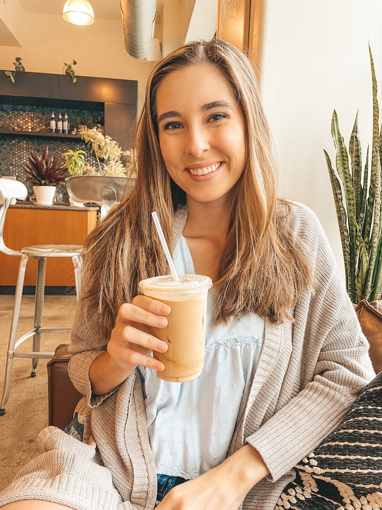 Fun Places to Eat in Kansas City - Messenger Coffee - Travel by Brit