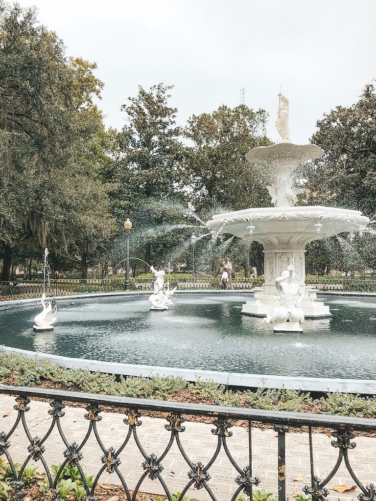 Forsyth Park - What to Do in Savannah - Travel by Brit