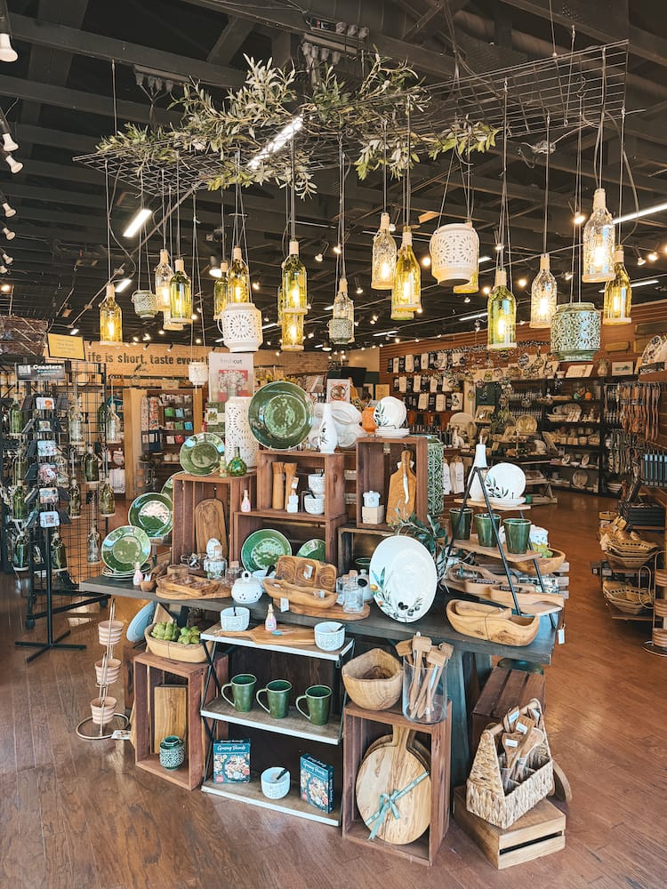 A display with plates and nice dinnerware in an olive oil store in Uptown Sedona
