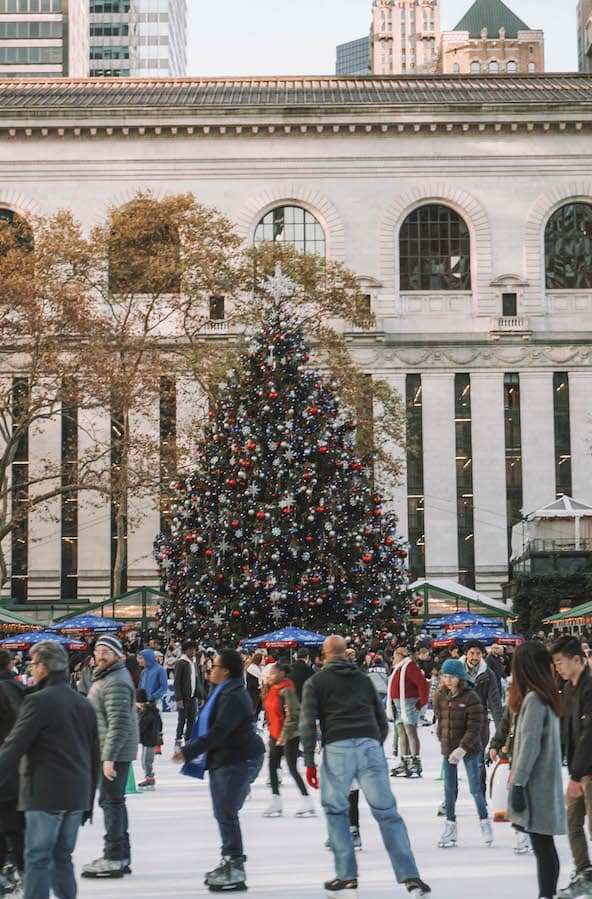 Christmas in Cities - NYC - Tall Girl Big World